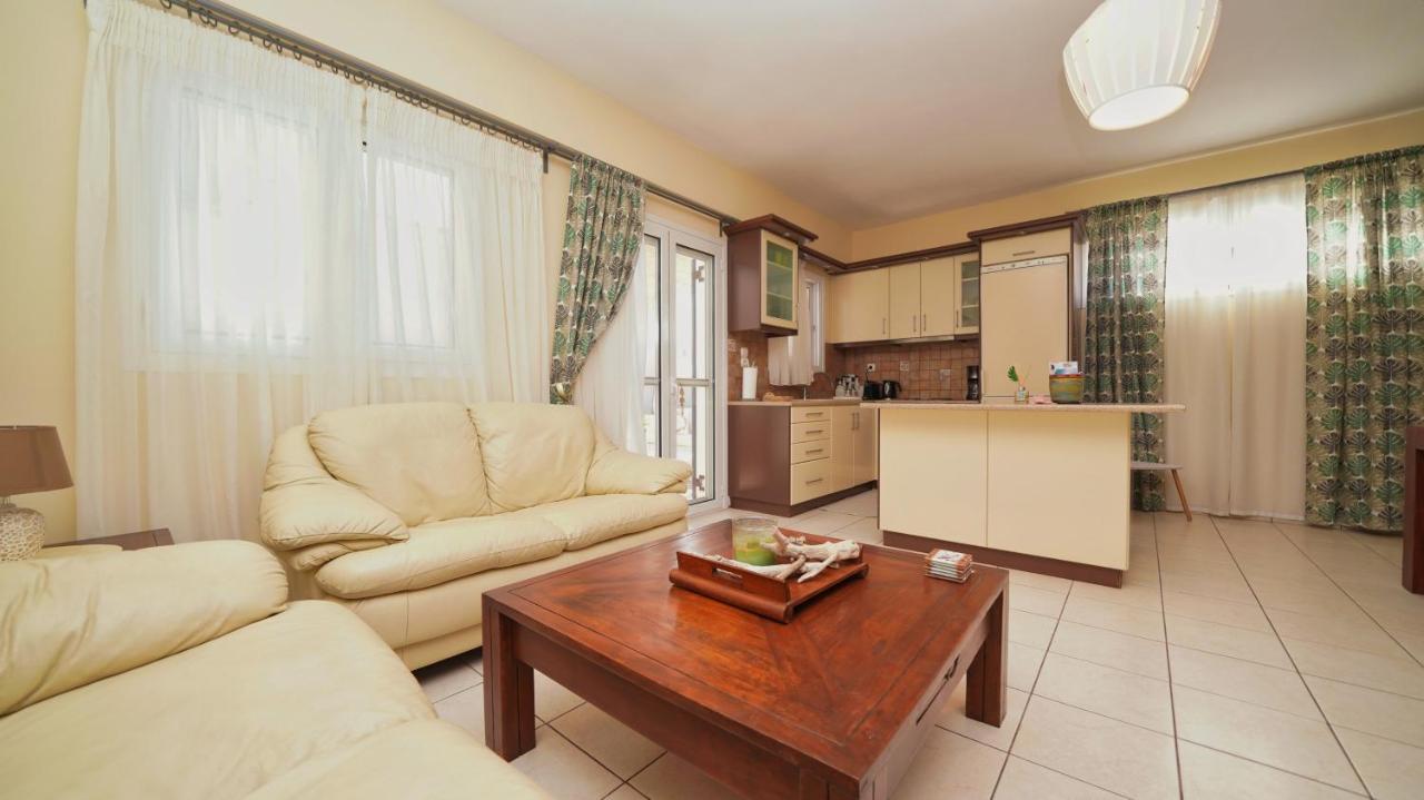 Tzofa'S Apartment 埃尔米奥尼 外观 照片
