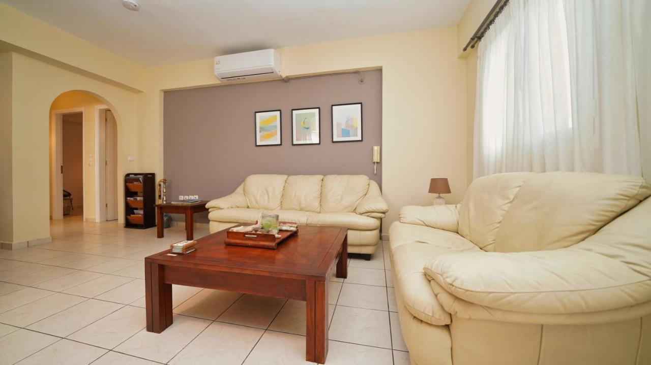 Tzofa'S Apartment 埃尔米奥尼 外观 照片